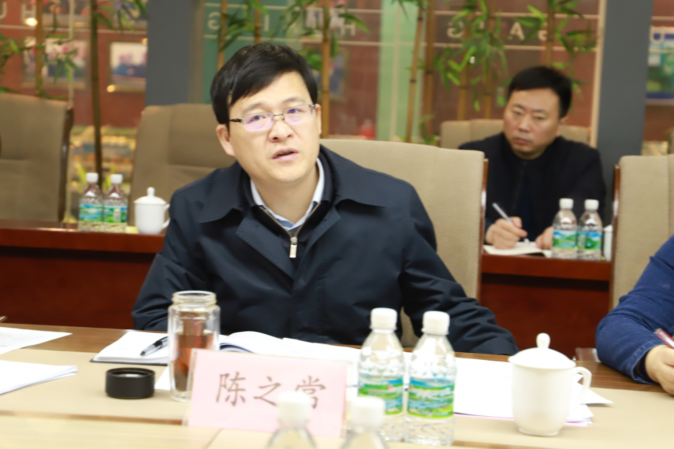 市长陈之常来开云手机官方版在线入口召开开云手机官方版在线入口特钢“十四五” 规划调研座谈会