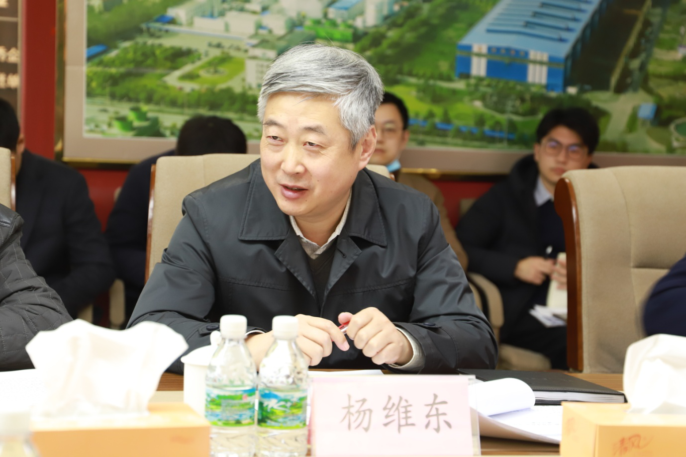 市长陈之常来开云手机官方版在线入口召开开云手机官方版在线入口特钢“十四五” 规划调研座谈会